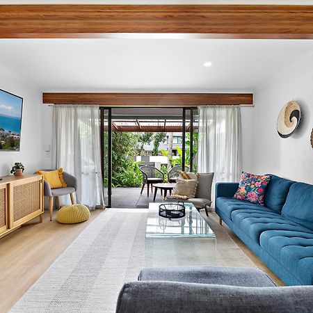 Stylish Townhouse, Private Courtyard Walk To Beach Noosaville Esterno foto